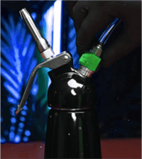 Connect the dispenser to the pressure regulator.